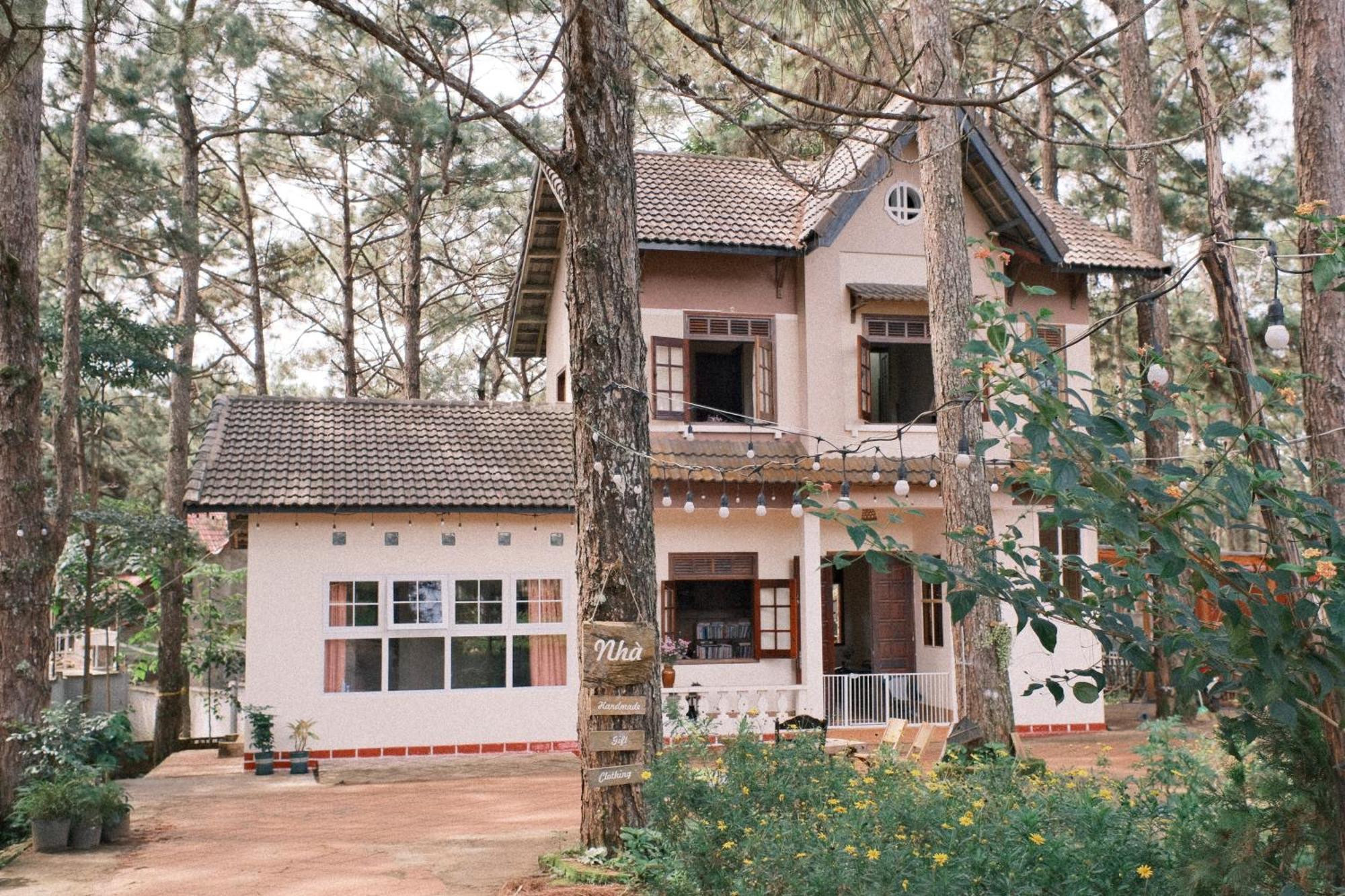 Tron Homestay Kon Von Kla Esterno foto