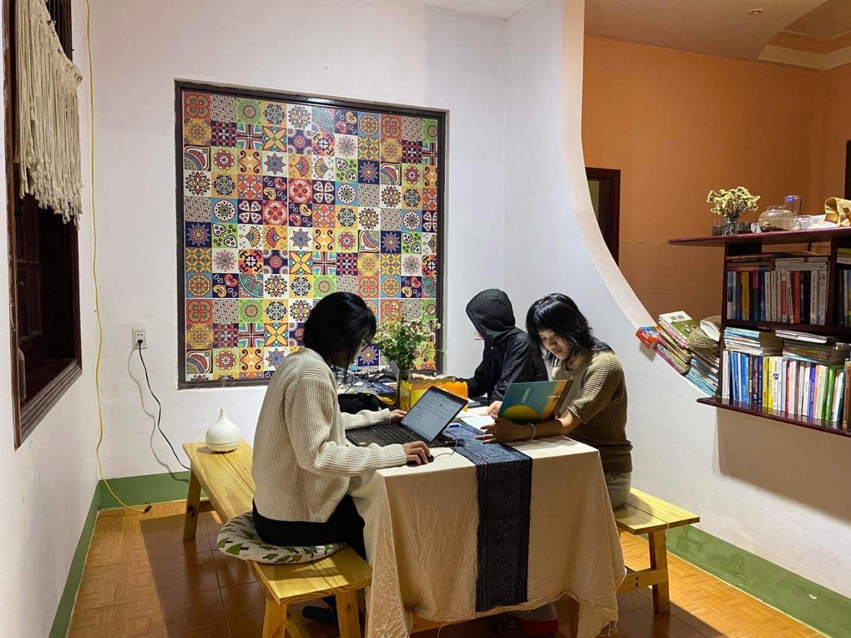 Tron Homestay Kon Von Kla Esterno foto